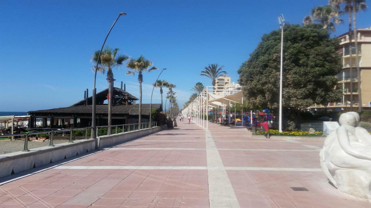 Puerto Deportivo Estepona Exteriör bild