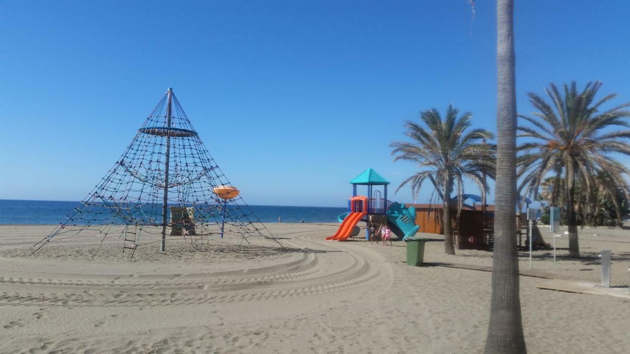 Puerto Deportivo Estepona Exteriör bild
